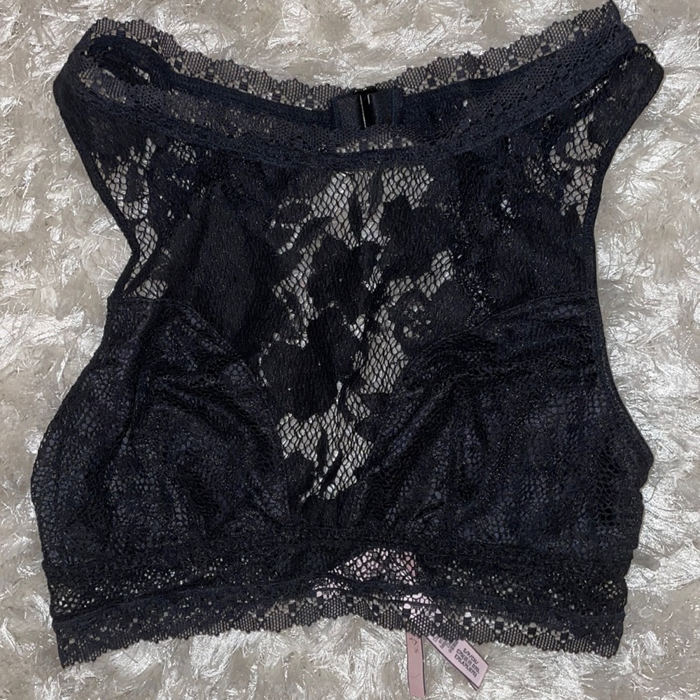 NWT VICTORIAS SECRET BRALETTE/LACE TOP